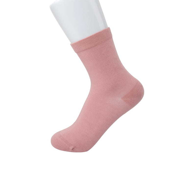 Comfortable super soft silk flat plate with reinforced hand-stitched women's socks