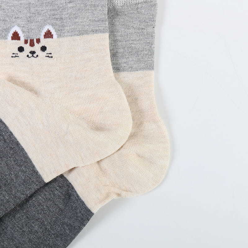 Fashion Cartoon Cat Spun Silk Jacquard Super Soft Lady Socks