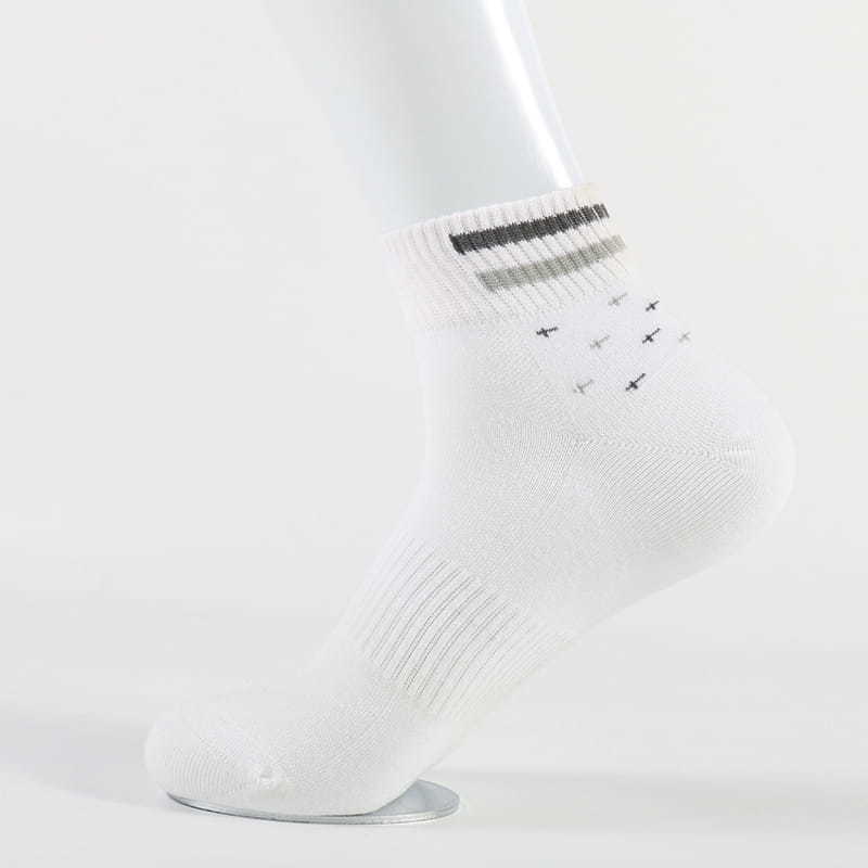 Nice Quality Breathable Hand Linking Quarter Fashion Ready Mens Socks