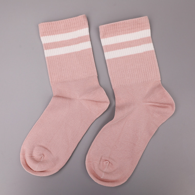 Soft spun silk nylon covered with ammonia 2 horizontal strips and reinforced hand-stitched women's socks WSD1536