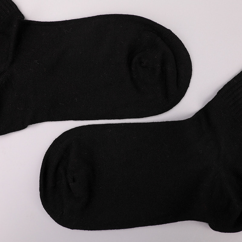 Soft spun silk nylon covered with ammonia 2 horizontal strips and reinforced hand-stitched women's socks WSD1536