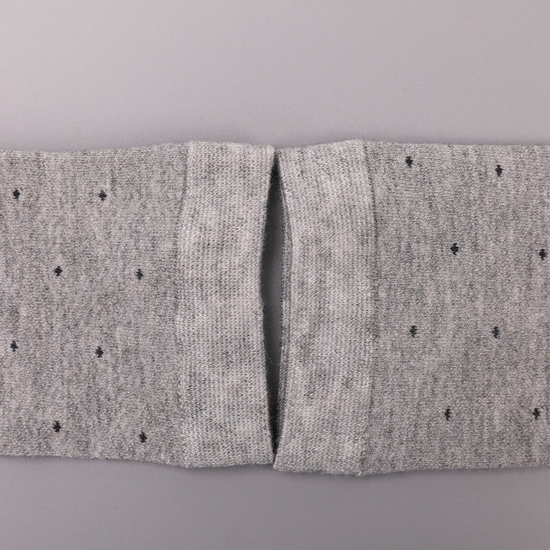 Soft spun silk nylon wrapped ammonia, invisible diamond-shaped small dot jacquard hand-sewn winter thick men's socks WSD2851