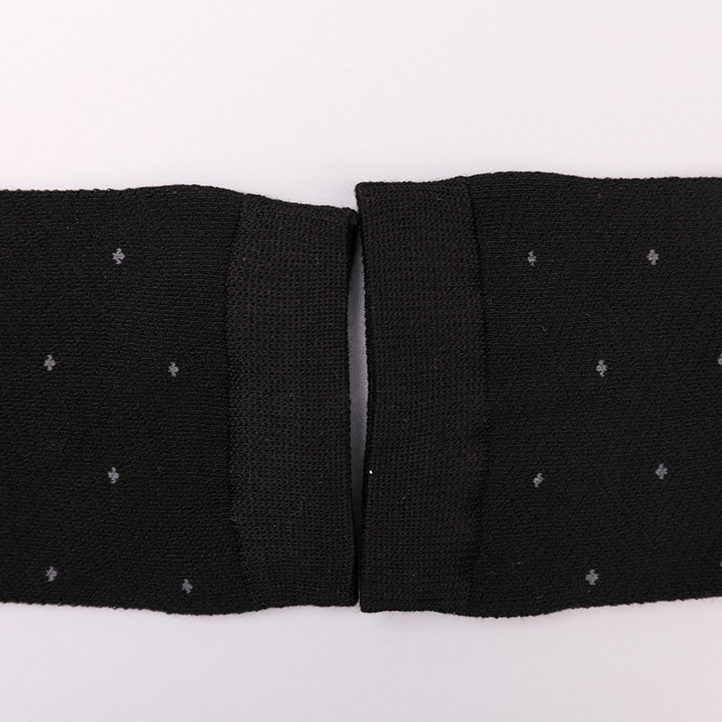 Soft spun silk nylon wrapped ammonia, invisible diamond-shaped small dot jacquard hand-sewn winter thick men's socks WSD2851
