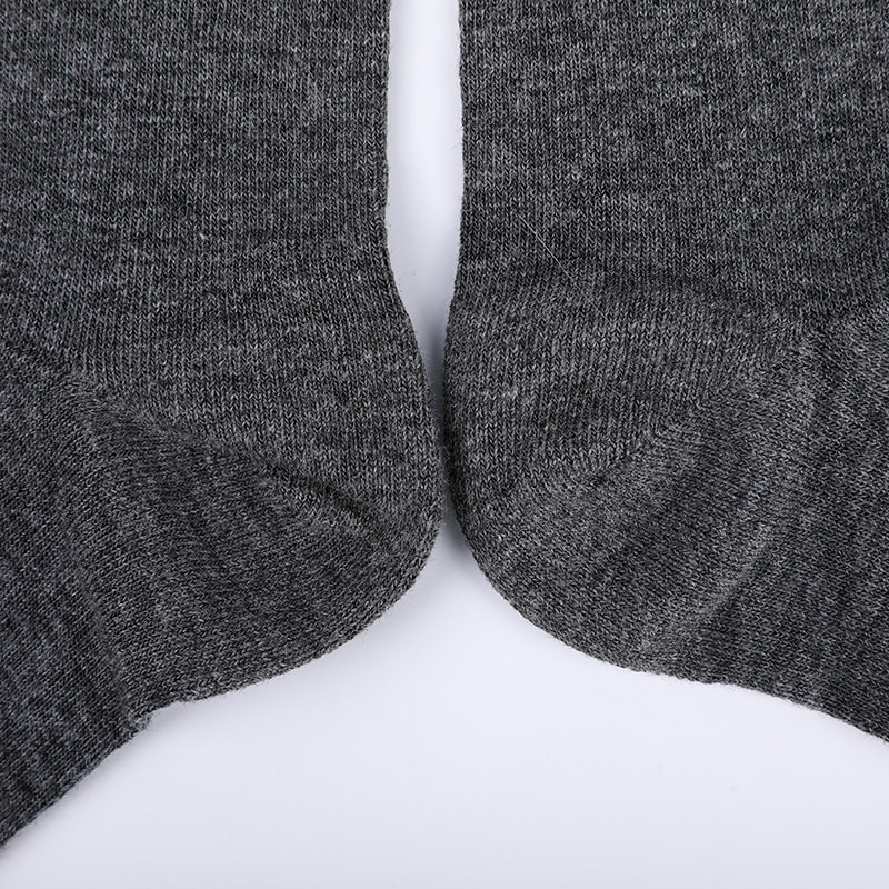 Combed cotton cotton wrapped ammonia socks 98% cotton yarn small jacquard hand-sewn autumn and winter men's socks  WSD2581