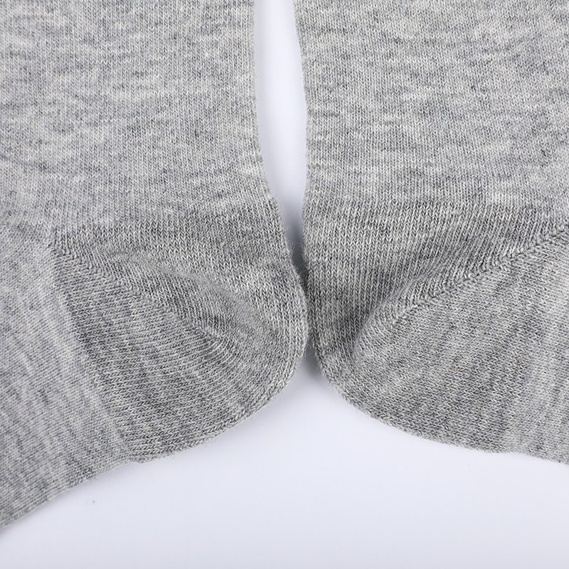 Combed cotton cotton wrapped ammonia socks 98% cotton yarn small jacquard hand-sewn autumn and winter men's socks  WSD2581