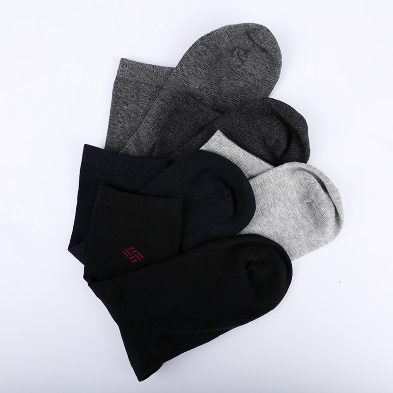 Combed cotton cotton wrapped ammonia socks 98% cotton yarn small jacquard hand-sewn autumn and winter men's socks  WSD2581