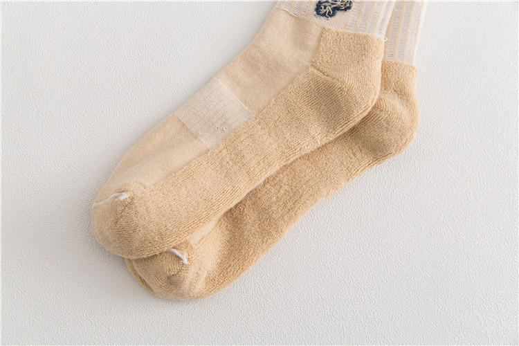 Professional High Elastic Mens Cotton Hosiery Solid Color Designer Breathable Calcetines Sport Men Custom Socks
