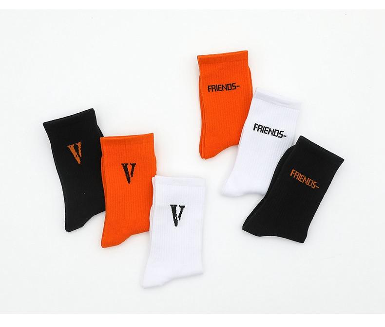 Fashionable Basketball Golf Designer Casual Jacquard Knitted Letter Wholesale Crew Brands Sports Cotton Custom Socks Men