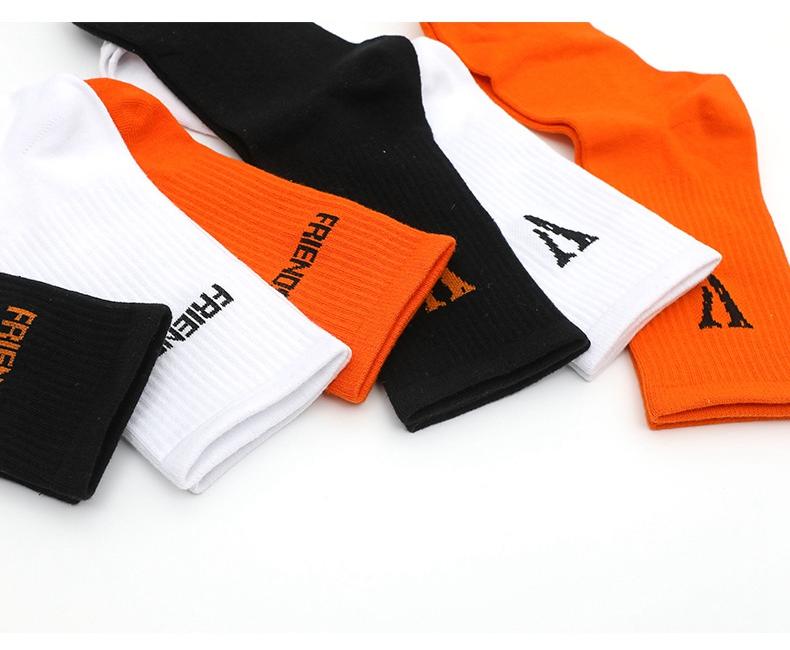Fashionable Basketball Golf Designer Casual Jacquard Knitted Letter Wholesale Crew Brands Sports Cotton Custom Socks Men