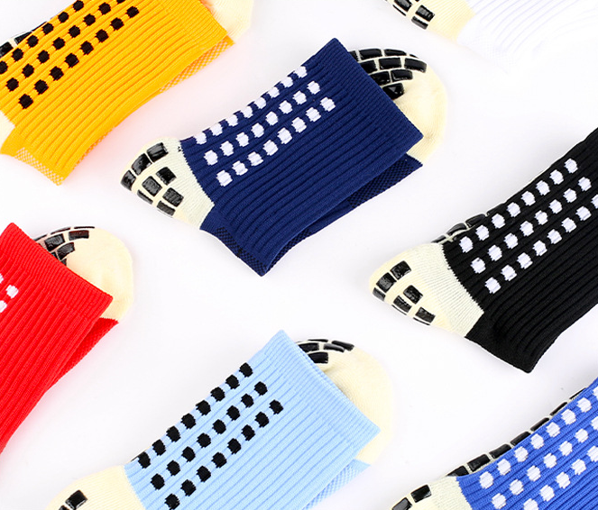 Wholesale Anti Slip Sock Non Slip Soccer Grippy Sport Football Sports Grip Socks For Men
