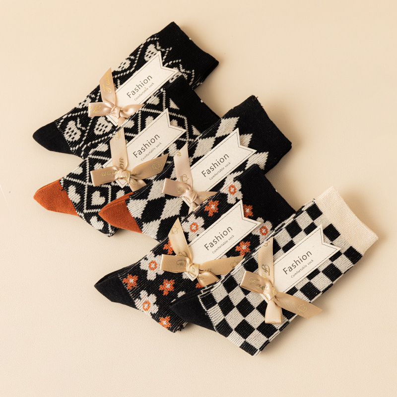 high quality cotton knitted grid custom dress women winter socks