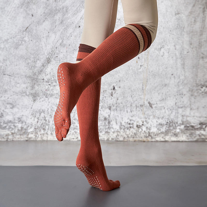custom stripe cotton knee pilates anti slip yoga women 5 toe socks