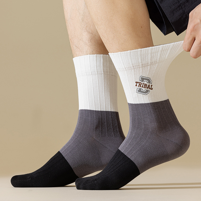 Street wear fashion crew custom logo design embroidery men cotton socks