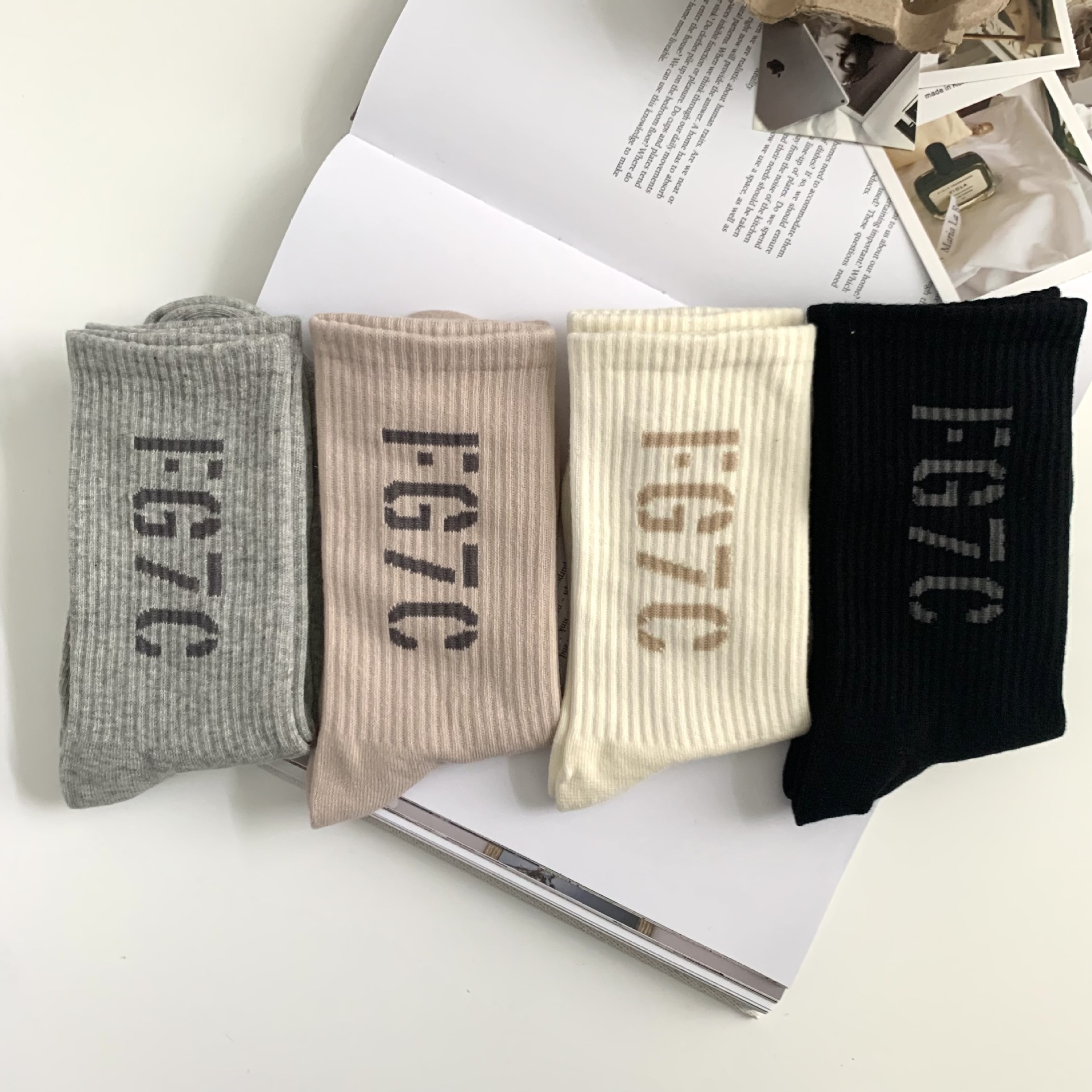 Custom work women gym cushion tennis badminton couples sports socks