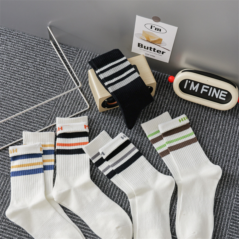 Fashion comfortable sports basketball unisex socks black trade socks custom-副本