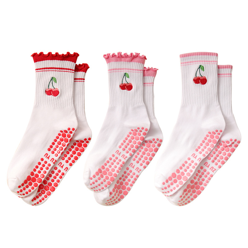 High Quality Cotton Yoga Socks Women Cute Embroidered Pilates Socks