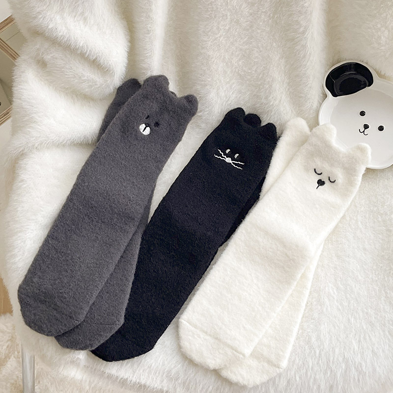 Women Warm Soft Cute Crew Custom logo Winter Home Thick Fluffy Socks
