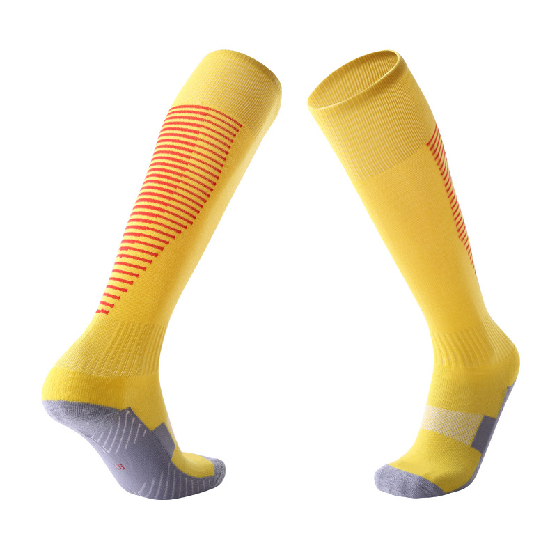 High Quality Professional Sportswear Soccer Sock Thickened Terry Sports Socks Breathable Anti Slip Custumized Soccer Socks